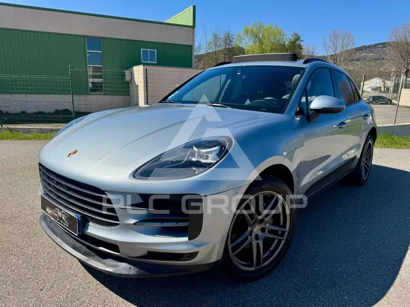 2018 Porsche MACAN