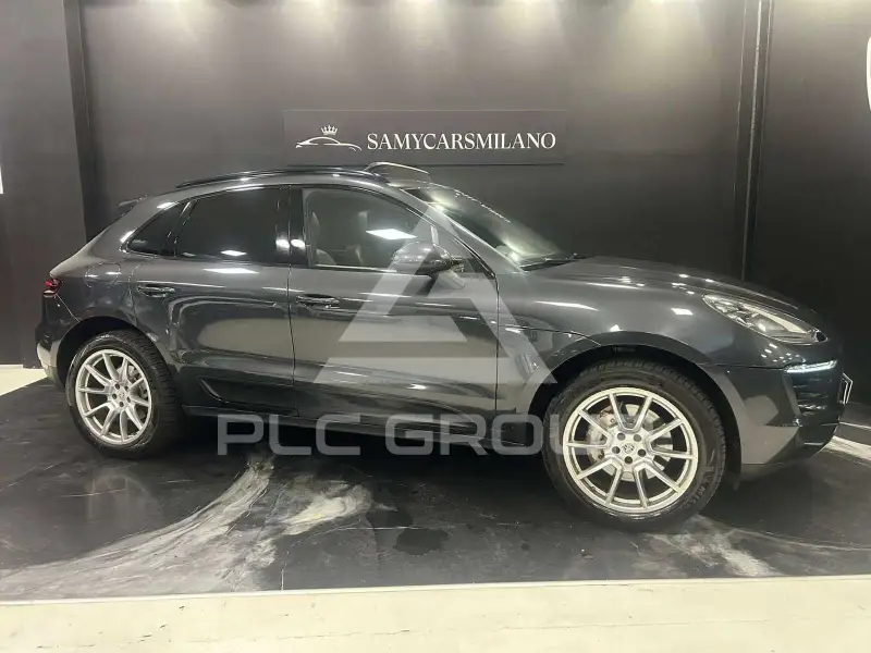 2018 Porsche MACAN
