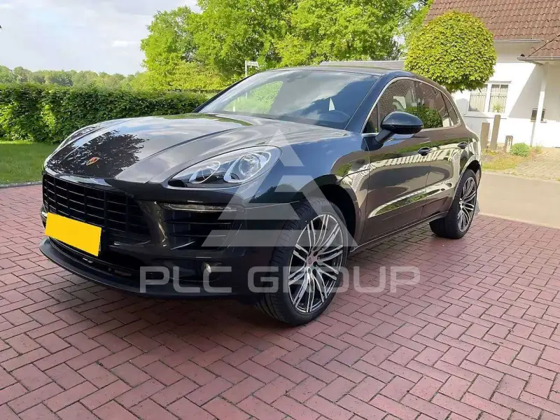 2018 Porsche MACAN