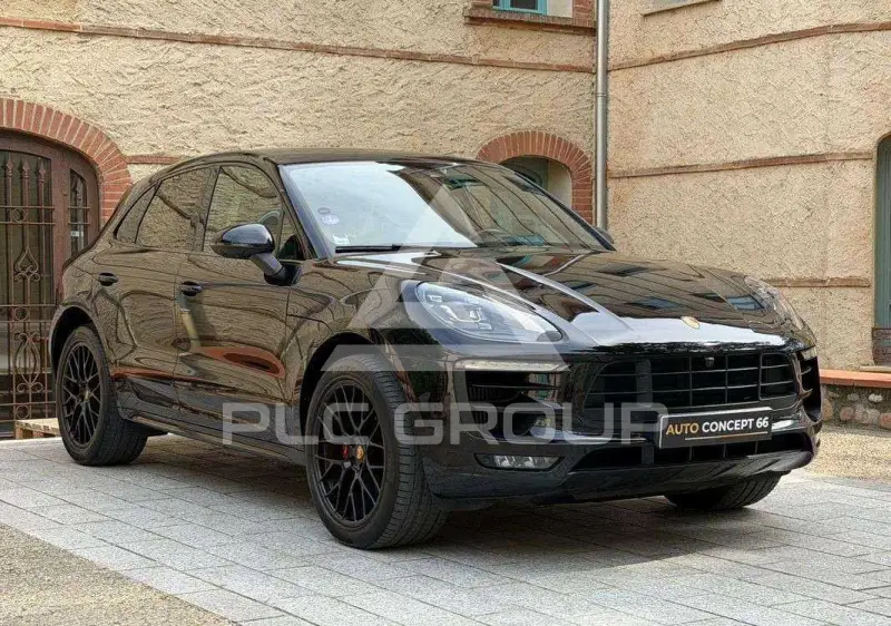 2018 Porsche MACAN