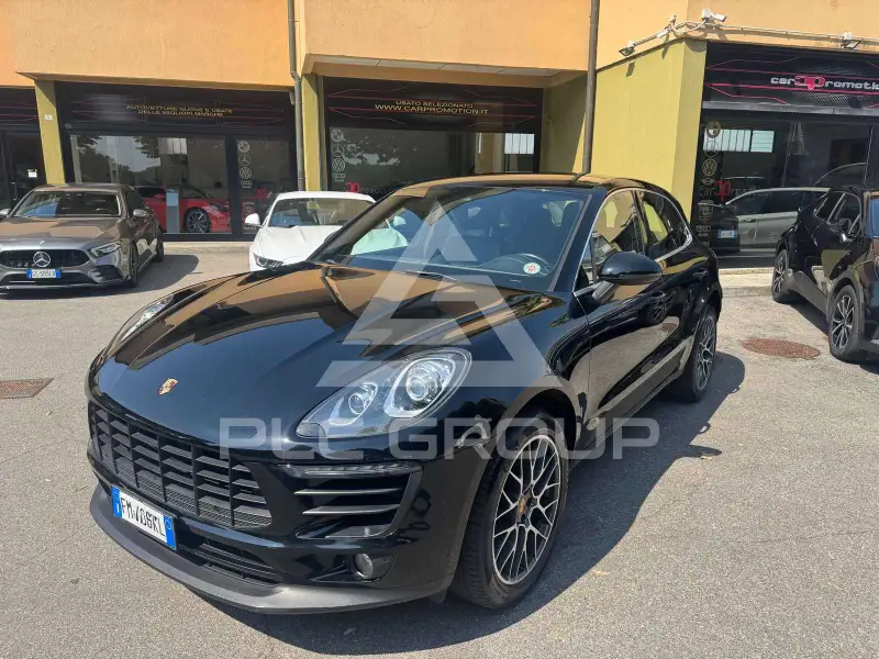 2018 Porsche MACAN