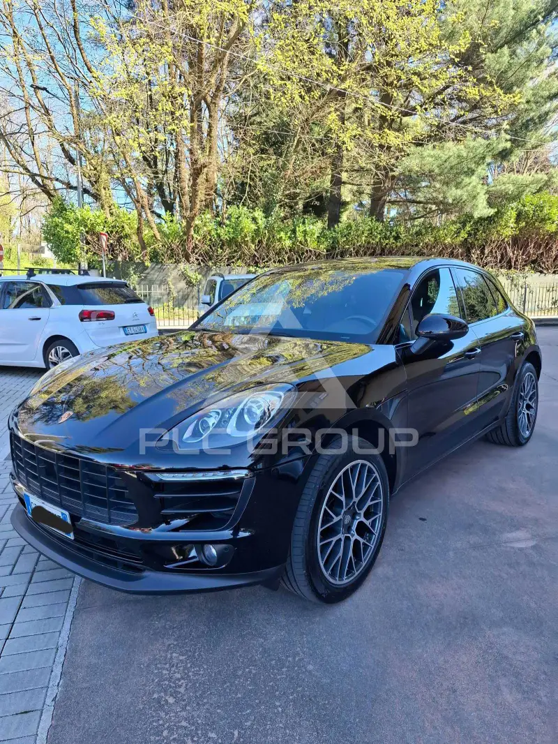2018 Porsche MACAN