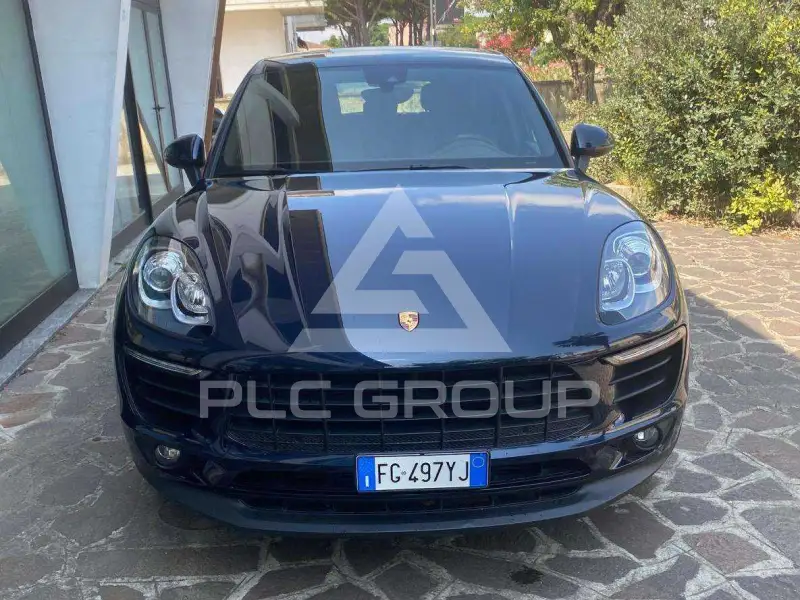 2018 Porsche MACAN