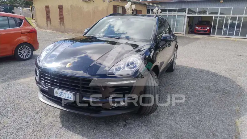 2018 Porsche MACAN