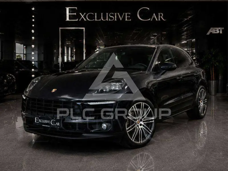 2018 Porsche MACAN