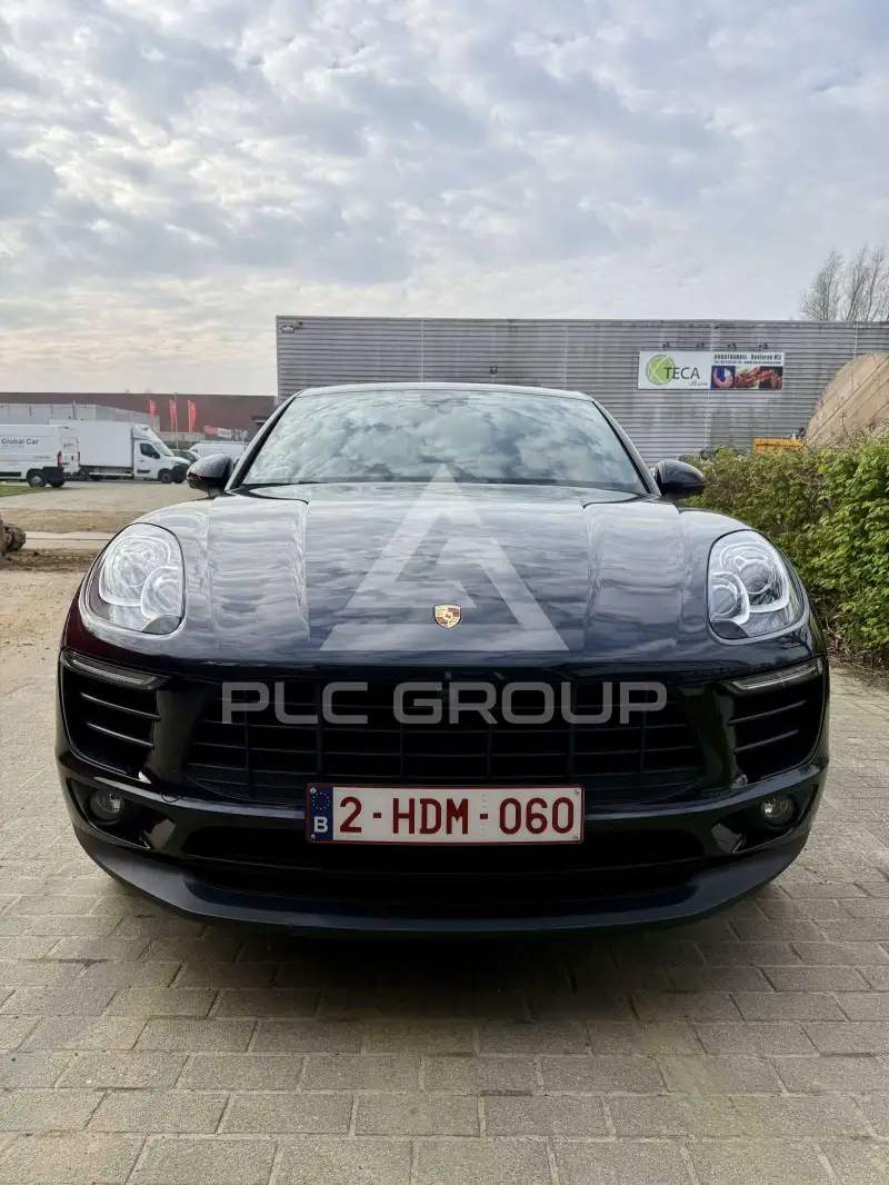 2018 Porsche MACAN