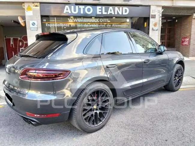 2018 Porsche MACAN