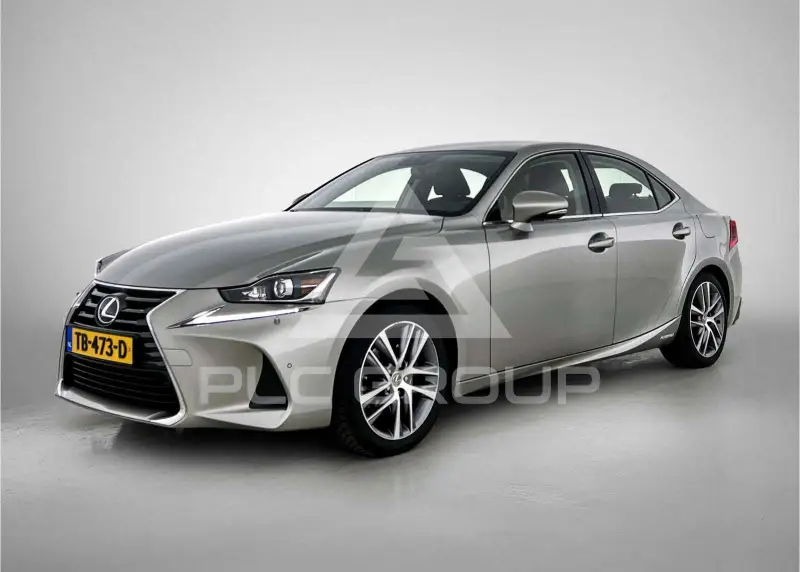 2018 Lexus IS300