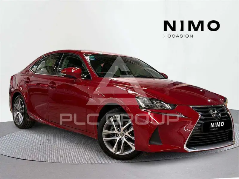 2018 Lexus IS300
