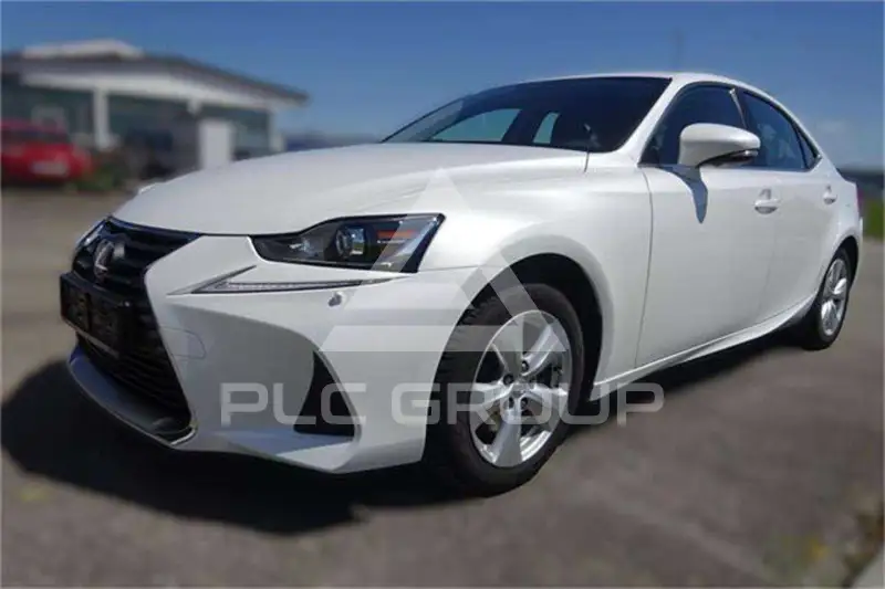 2018 Lexus IS300