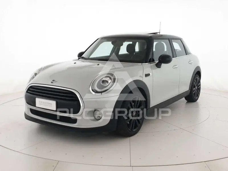 2018 Mini COOPER
