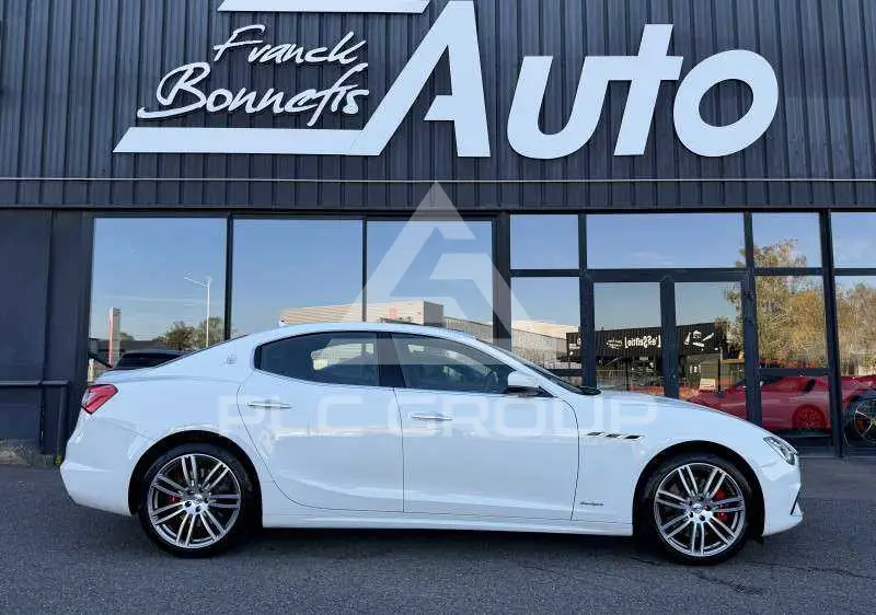 2018 Maserati GHIBLI