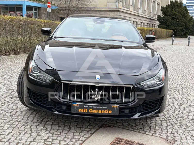2018 Maserati GHIBLI
