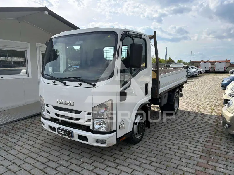 2018 Isuzu 