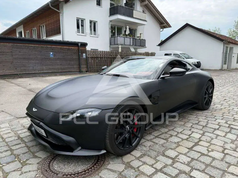 2018 Aston Martin V8