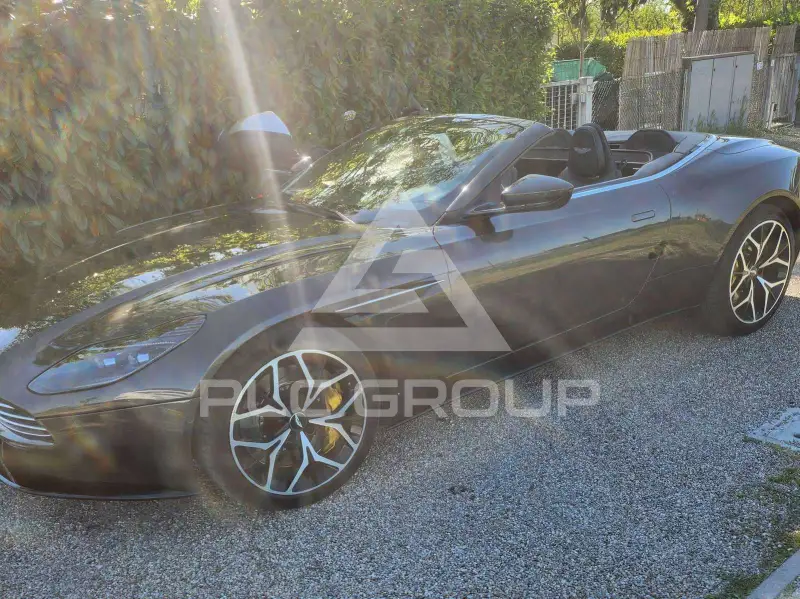 2018 Aston Martin DB11