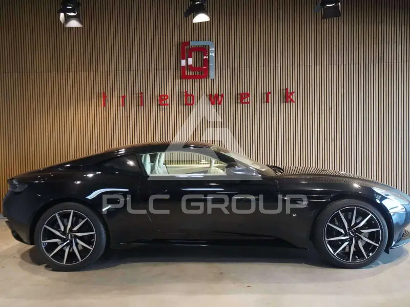 2018 Aston Martin DB11
