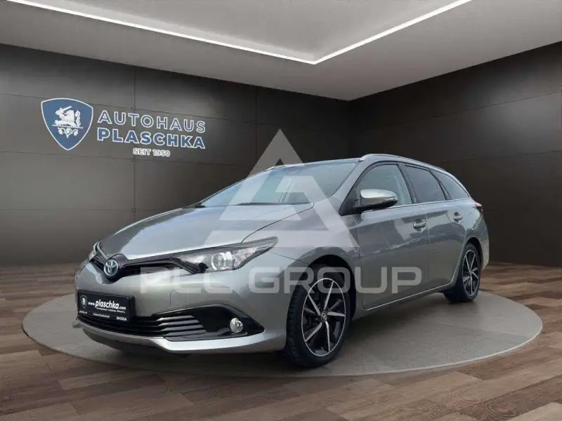 2018 Toyota AURIS