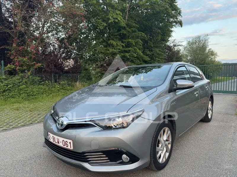 2018 Toyota AURIS