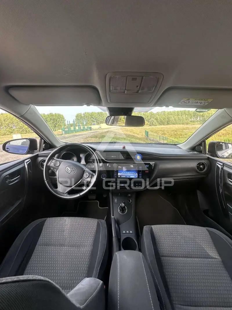 2018 Toyota AURIS