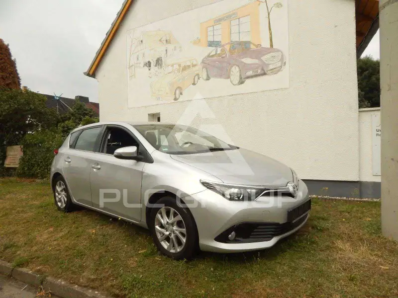 2018 Toyota AURIS