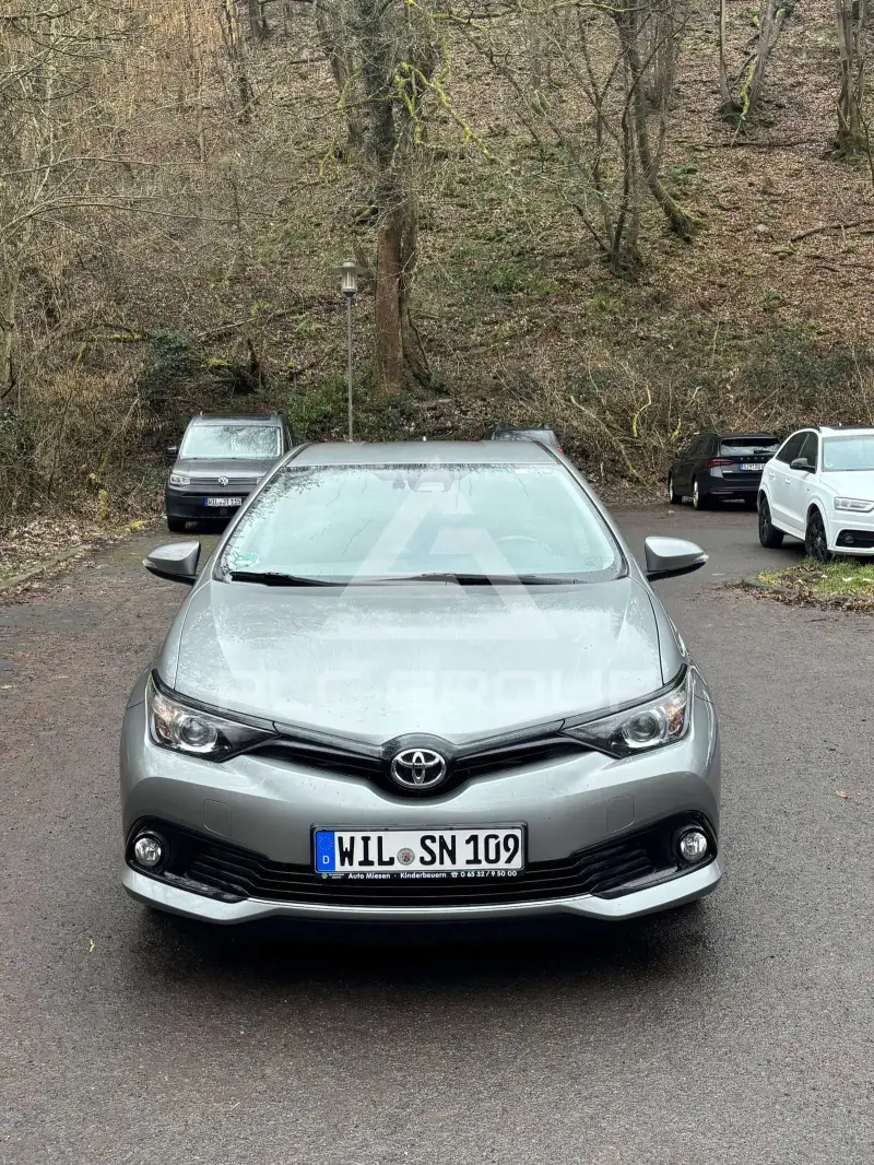 2018 Toyota AURIS