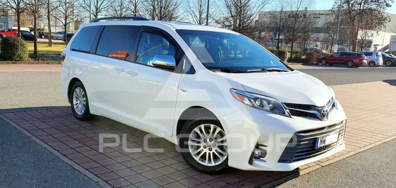 2018 Toyota SIENNA