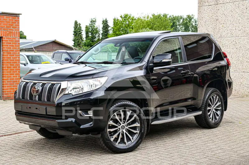 2018 Toyota LAND CRUISER