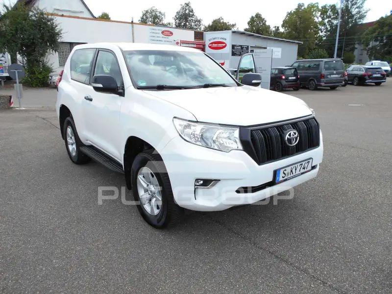 2018 Toyota LAND CRUISER