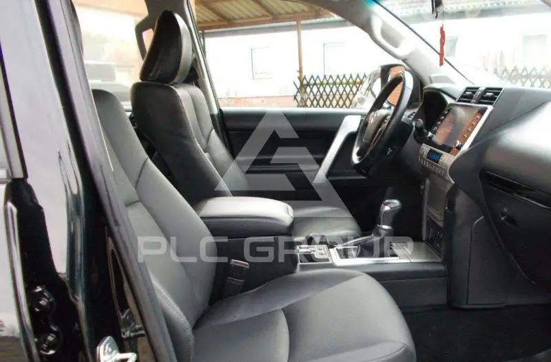 2018 Toyota LAND CRUISER
