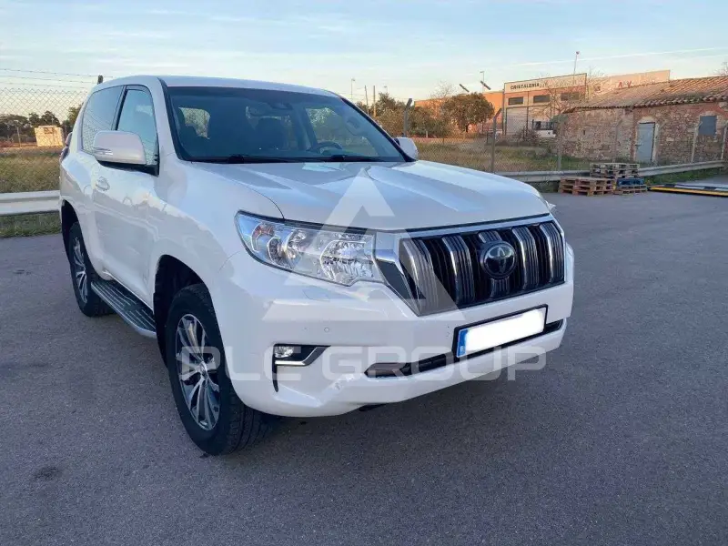 2018 Toyota LAND CRUISER