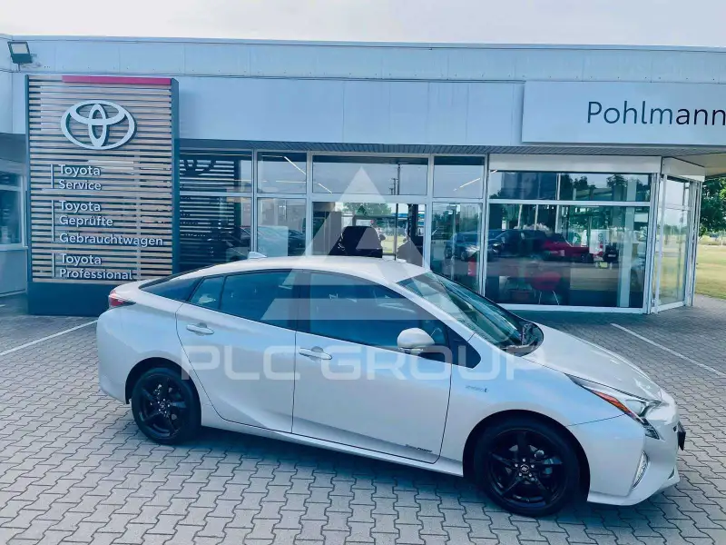 2018 Toyota PRIUS