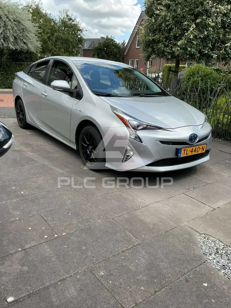 2018 Toyota PRIUS