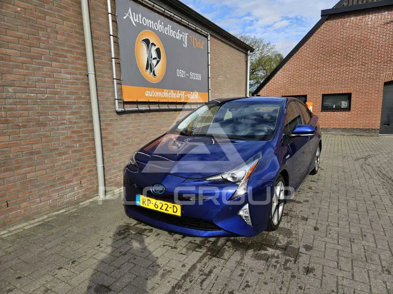 2018 Toyota PRIUS