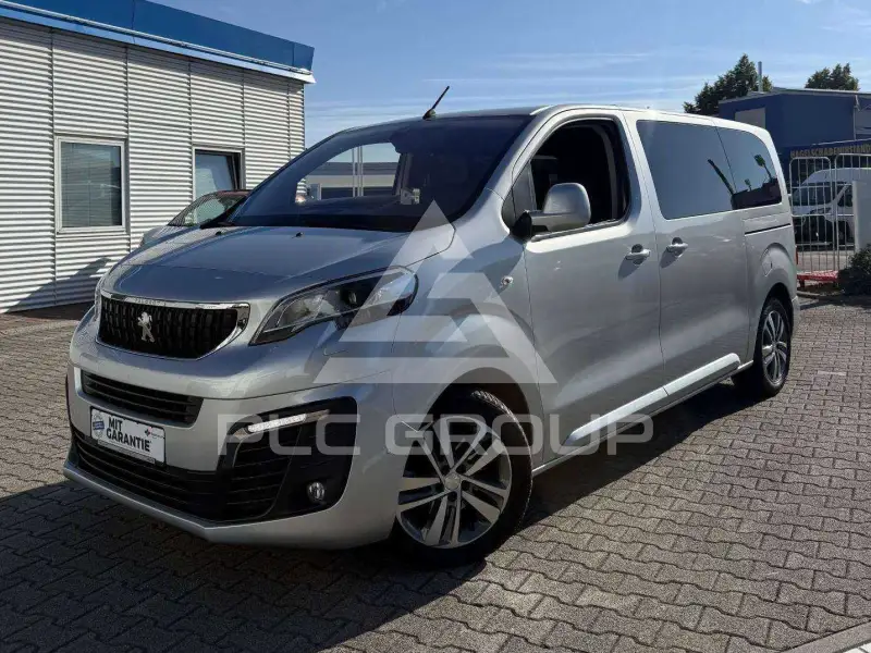 2018 Peugeot Traveller