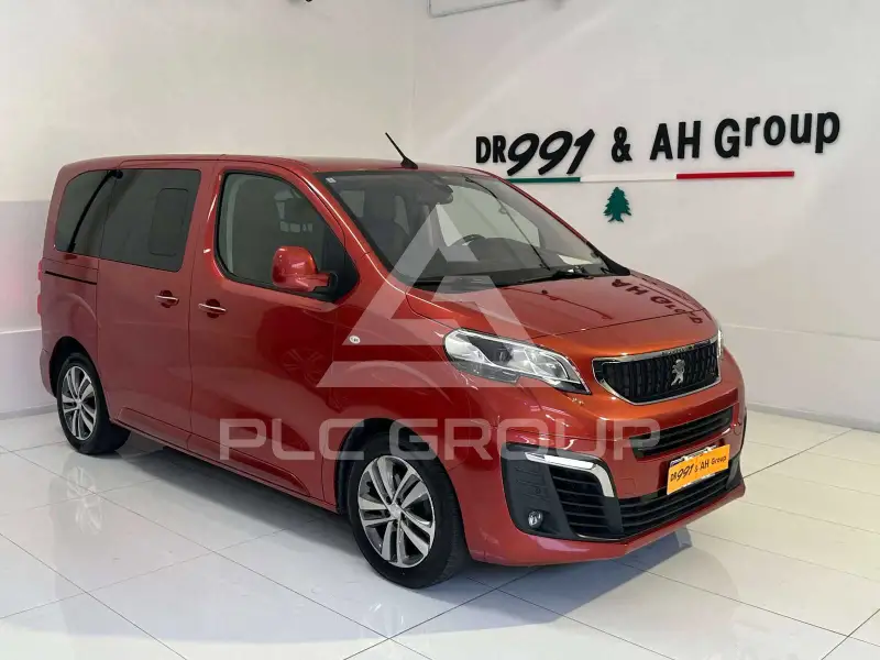 2018 Peugeot Traveller