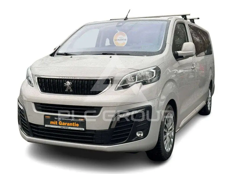2018 Peugeot Traveller