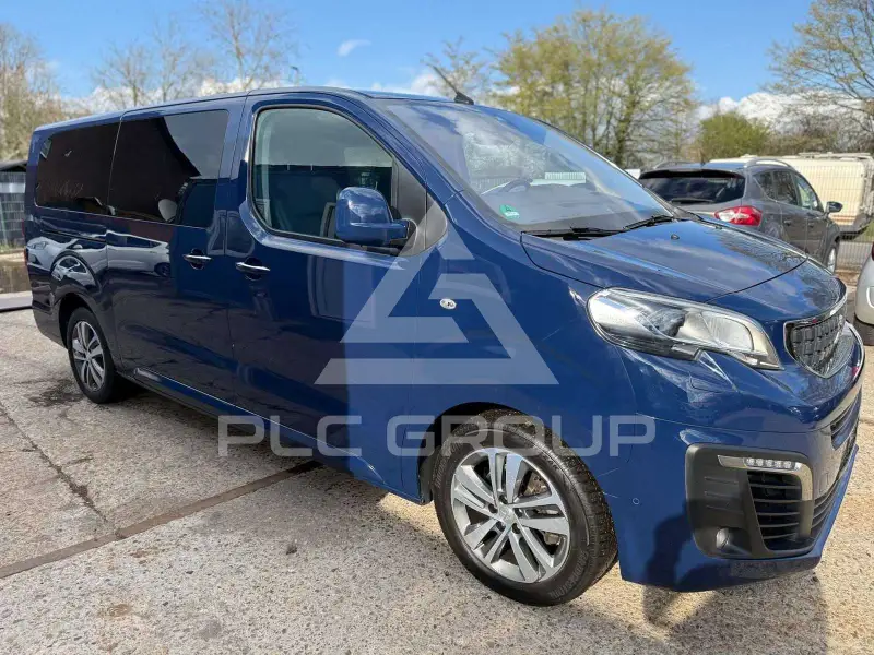 2018 Peugeot Traveller