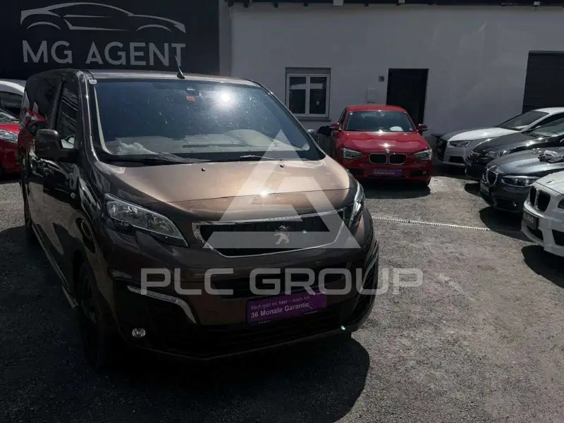 2018 Peugeot Traveller
