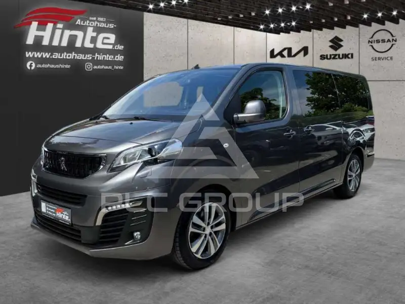 2018 Peugeot Traveller
