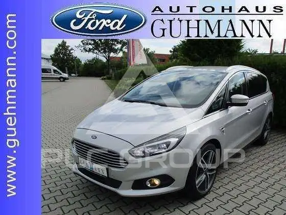 2018 Ford S-Max