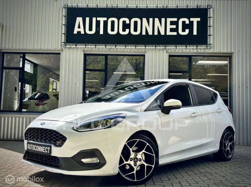 2018 Ford FIESTA