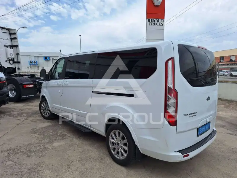 2018 Ford Tourneo