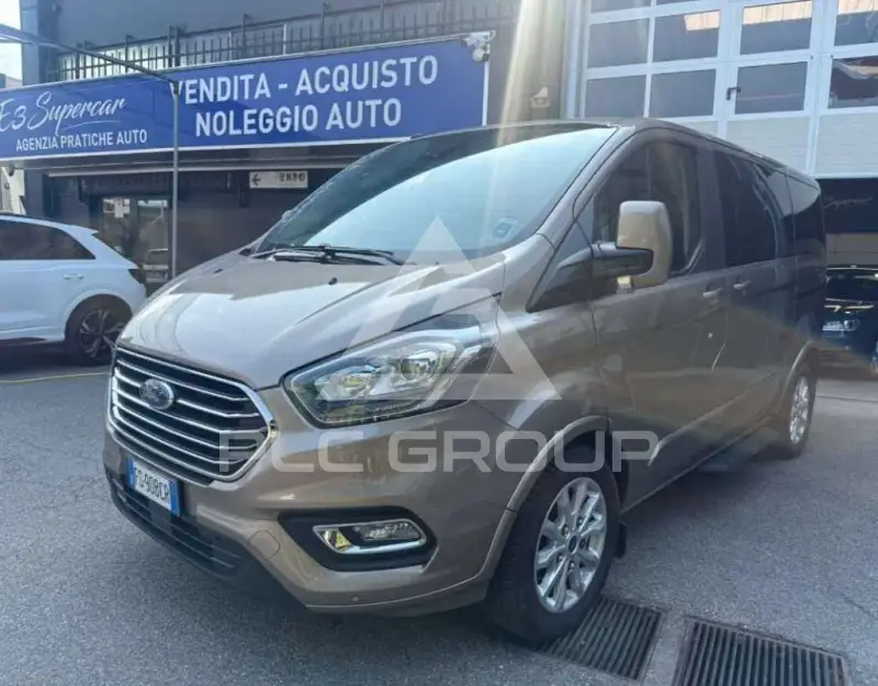 2018 Ford Tourneo