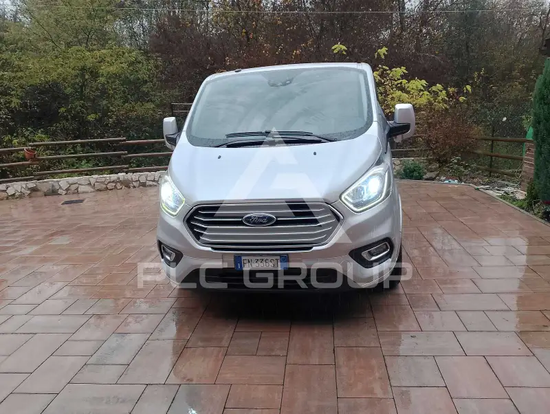 2018 Ford Tourneo