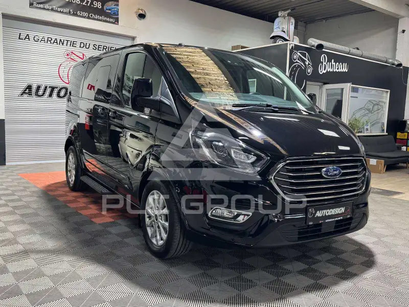 2018 Ford Tourneo