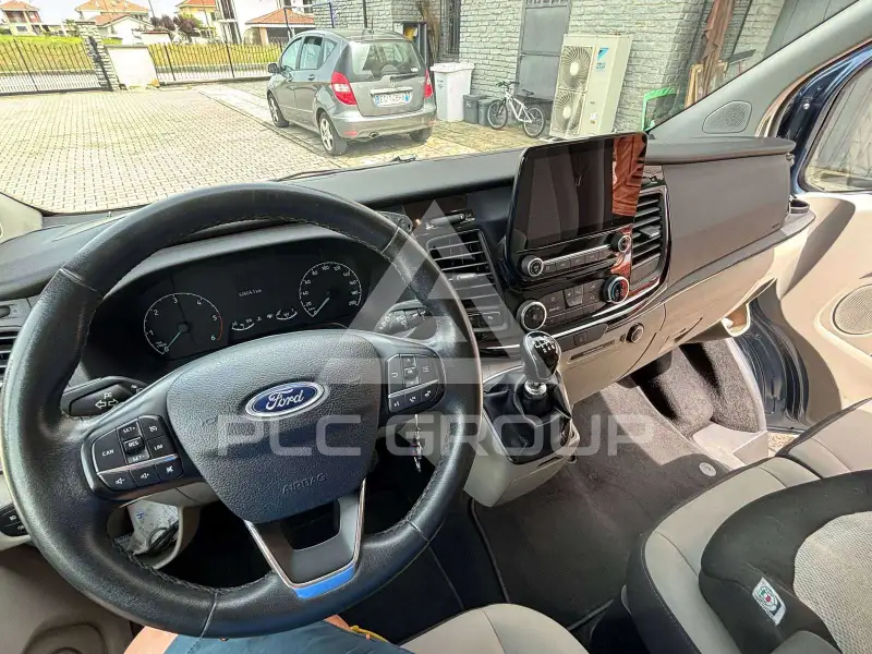 2018 Ford Tourneo