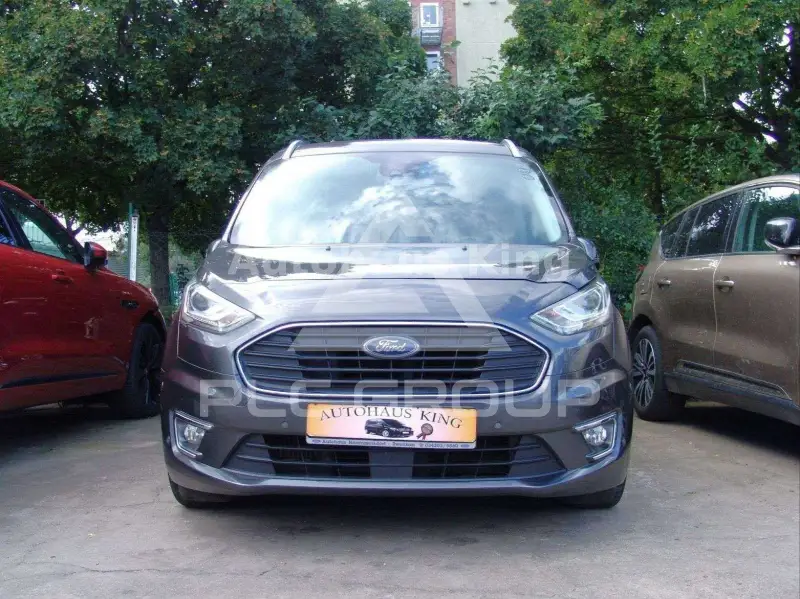 2018 Ford Tourneo