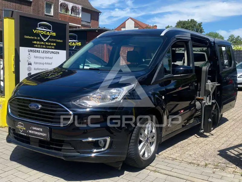 2018 Ford Tourneo