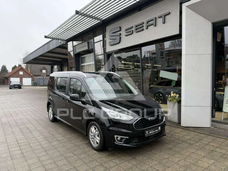 2018 Ford Tourneo